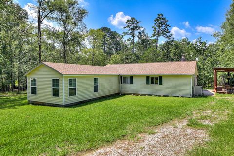 Tiny photo for 1129 Lakeside Drive, Lincolnton, GA 30817 (MLS # 546142)