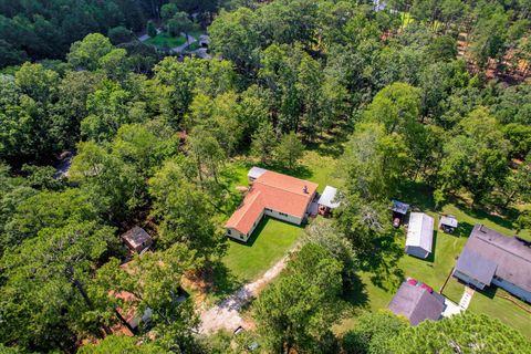 Tiny photo for 1129 Lakeside Drive, Lincolnton, GA 30817 (MLS # 546142)