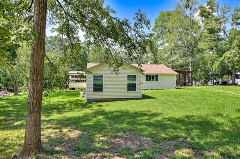 Tiny photo for 1129 Lakeside Drive, Lincolnton, GA 30817 (MLS # 546142)