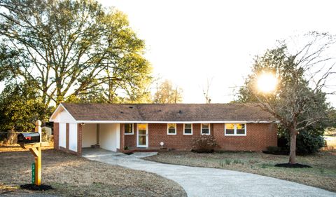 Photo of 310 Heil Drive, North Augusta, SC 29841 (MLS # 551975)