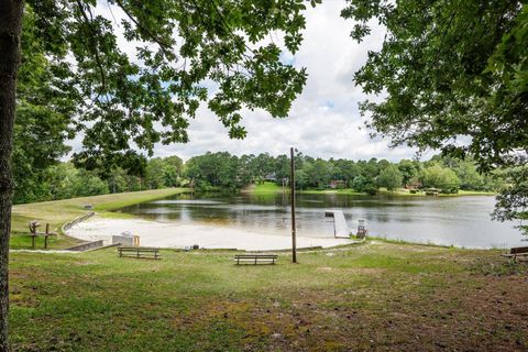 Tiny photo for 614 W Lakeside Dr, Aiken, SC 29803 (MLS # 546275)