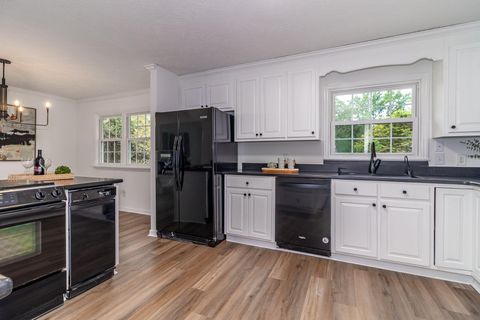 Tiny photo for 563 Lakewood Drive, Thomson, GA 30824 (MLS # 542830)