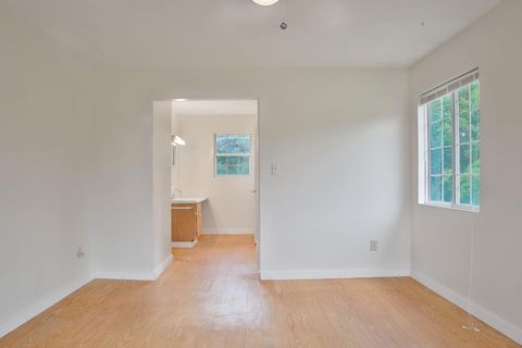 Tiny photo for 1085 Lake Dr. Dr, Lincolnton, GA 30817 (MLS # 547303)