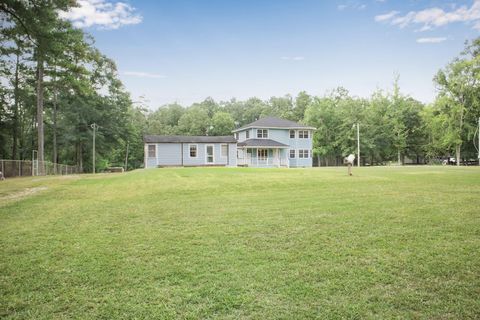 Tiny photo for 1085 Lake Dr. Dr, Lincolnton, GA 30817 (MLS # 547303)