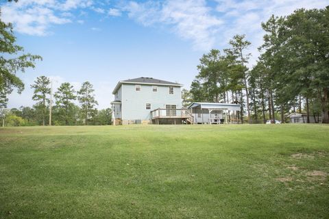 Tiny photo for 1085 Lake Dr. Dr, Lincolnton, GA 30817 (MLS # 547303)