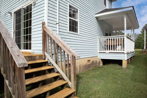 Tiny photo for 1085 Lake Dr. Dr, Lincolnton, GA 30817 (MLS # 547303)