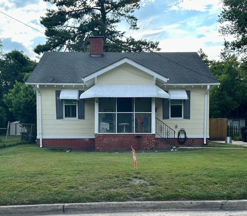 Photo for 1131 Merry Street, Augusta, GA 30904 (MLS # 545358)