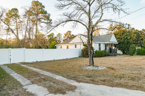 Tiny photo for 1877 Kissingbower Road, Augusta, GA 30904 (MLS # 550170)