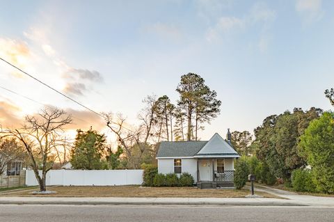 Tiny photo for 1877 Kissingbower Road, Augusta, GA 30904 (MLS # 550170)