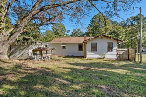 Tiny photo for 514 Brown Street, McCormick, SC 29835 (MLS # 548366)
