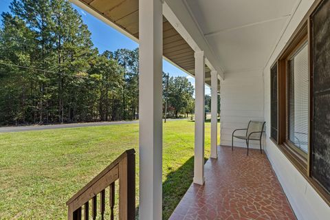 Tiny photo for 514 Brown Street, McCormick, SC 29835 (MLS # 548366)