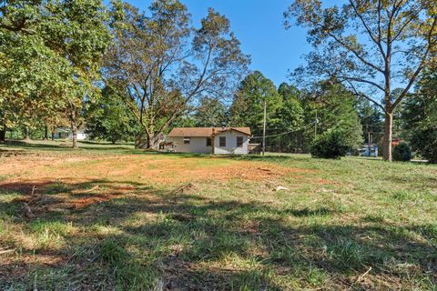 Tiny photo for 514 Brown Street, McCormick, SC 29835 (MLS # 548366)