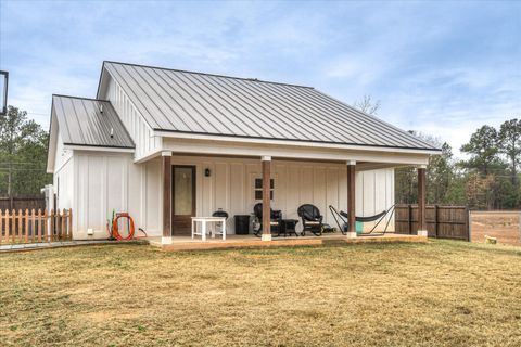 Tiny photo for 900 County Line Road, Harlem, GA 30814 (MLS # 550286)