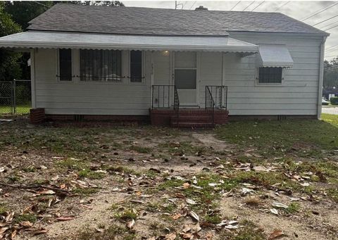 Photo of 2820 Anne Street, Augusta, GA 30906 (MLS # 555170)