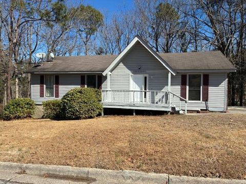 Photo of 2507 Drumcliff Court, Hephzibah, GA 30815 (MLS # 552330)