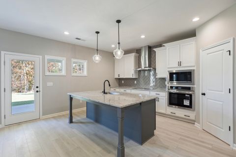 Tiny photo for 445 Bronco Pass, Evans, GA 30809 (MLS # 546910)