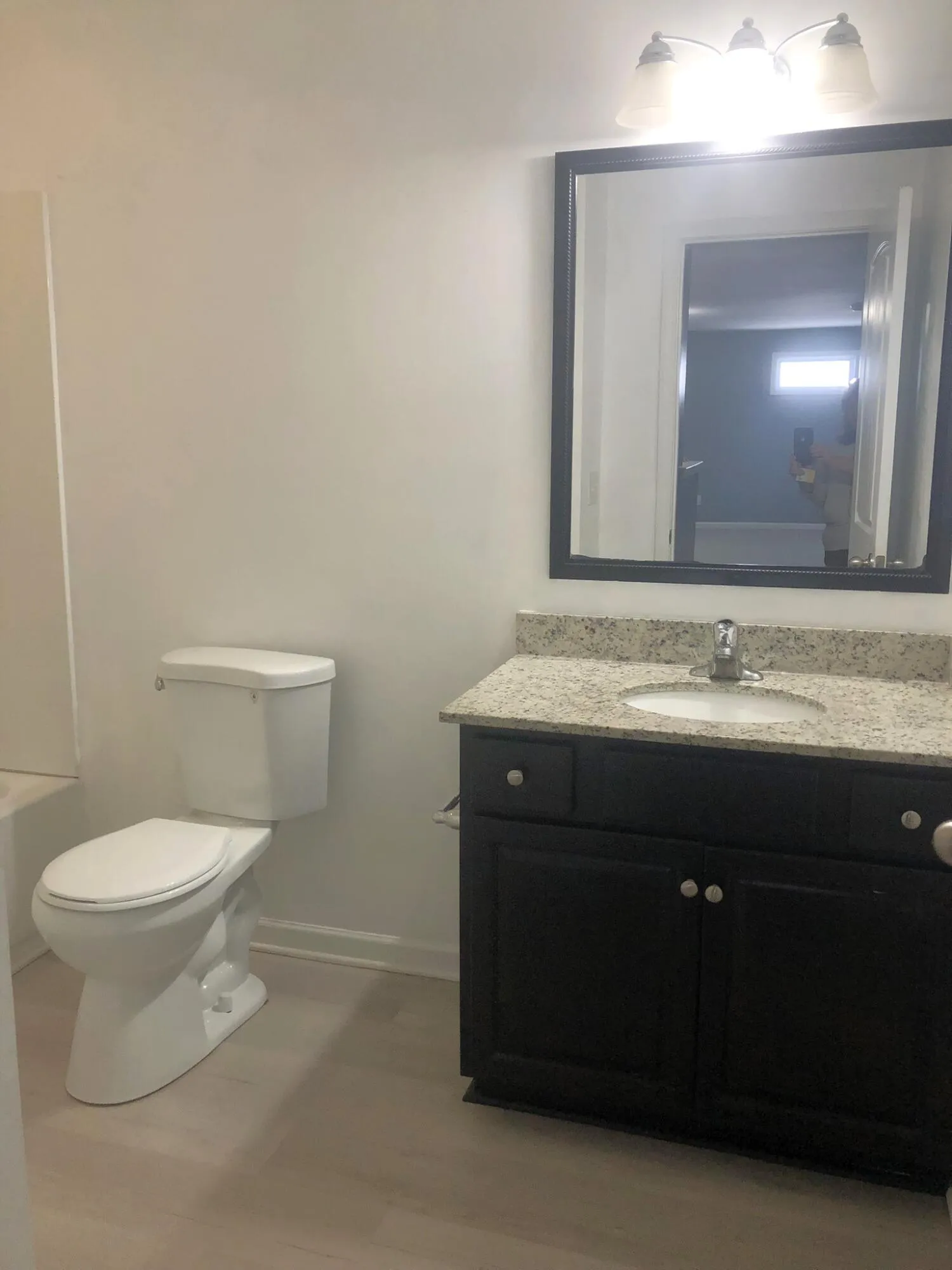 Graniteville, South Carolina 29829, United States, 5 Bedrooms Bedrooms, ,3 BathroomsBathrooms,Residential,Active,236977