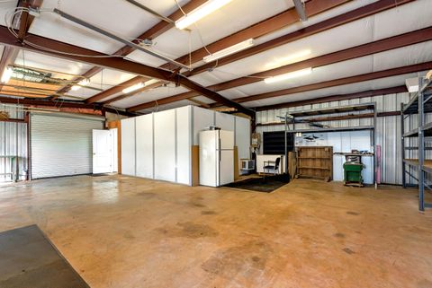 Tiny photo for 303 Jennys Cove Road, Cleveland, GA 30528 (MLS # 550973)