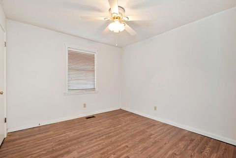 Tiny photo for 303 Jennys Cove Road, Cleveland, GA 30528 (MLS # 550973)