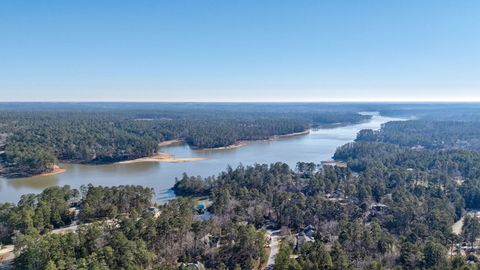 Tiny photo for 112 Elliott Circle, McCormick, SC 29835 (MLS # 551464)