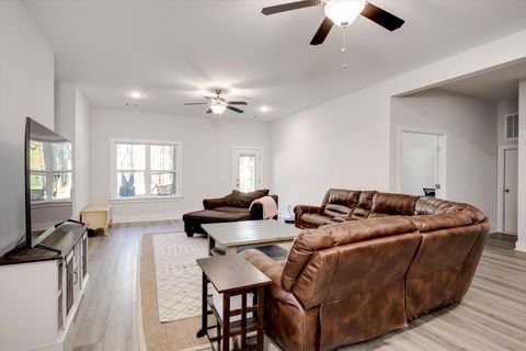 Tiny photo for 1675 Swint Road Road, Harlem, GA 30814 (MLS # 549356)