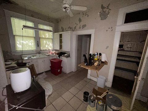Tiny photo for 2144 Central Avenue, Augusta, GA 30904 (MLS # 541883)