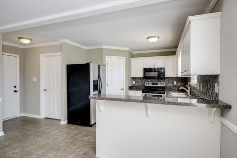 Tiny photo for 7601 Main Street, Grovetown, GA 30813 (MLS # 551888)