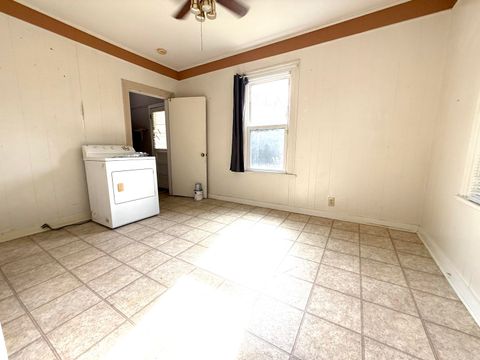 Tiny photo for 1944 Warren Street, Augusta, GA 30904 (MLS # 550863)