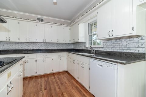 Tiny photo for 3134 Walton Way, Augusta, GA 30909 (MLS # 542442)