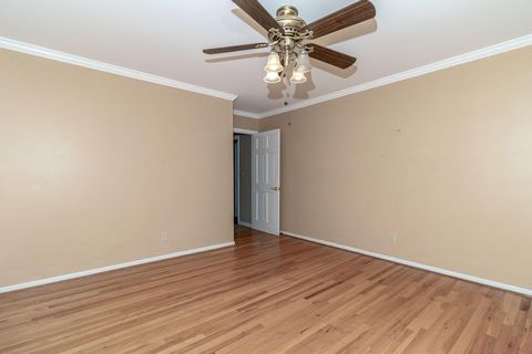 Tiny photo for 3134 Walton Way, Augusta, GA 30909 (MLS # 542442)