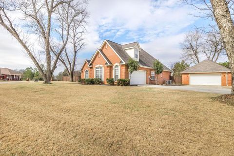 Tiny photo for 122 WAVERTREE Drive, Warner Robins, GA 31088 (MLS # 540022)