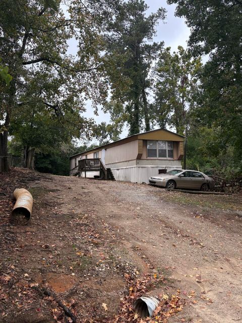 Photo of 305 James Street, Grovetown, GA 30813 (MLS # 548773) Photo of 305 James Street, Grovetown, GA 30813 (MLS # 548773)