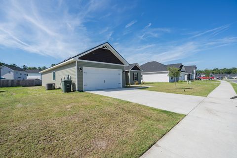 Tiny photo for 621 Abode Avenue, Hinesville, GA 31313 (MLS # 543850)