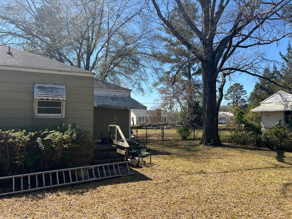 listing image 43