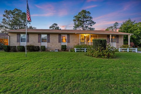 Photo of 1715 Fairwood Drive, Augusta, GA 30909 (MLS # 548672) Photo of 1715 Fairwood Drive, Augusta, GA 30909 (MLS # 548672)