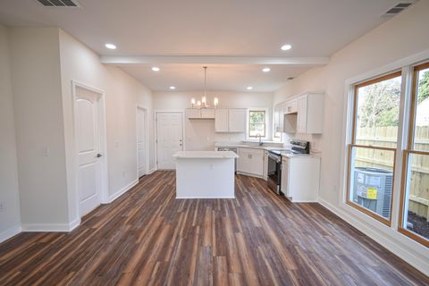 Tiny photo for 204 Telfair Street, Augusta, GA 30901 (MLS # 550372)