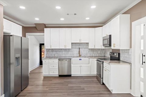 Tiny photo for 144 N Gibson Street, Warrenton, GA 30828 (MLS # 550082)