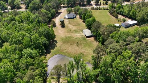 Photo of 1638 Mercier Road, Lincolnton, GA 30817 (MLS # 555182)