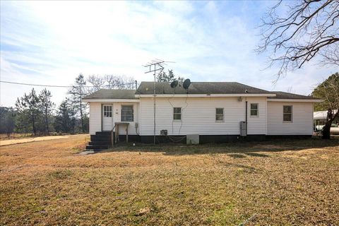 A home in Dearing