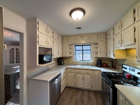 Tiny photo for 913 Spring Street, Washington, GA 30673 (MLS # 552738)