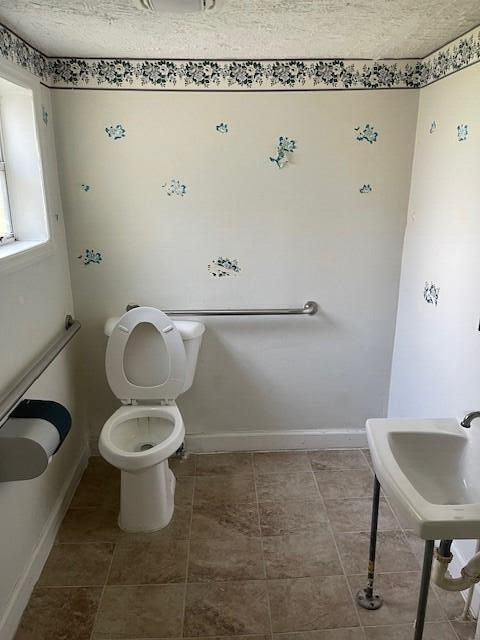 Tiny photo for 117 E 13th Street St, Waynesboro, GA 30830 (MLS # 546408)