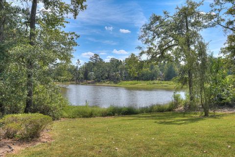 Tiny photo for 3531 W Lake Drive, Martinez, GA 30907 (MLS # 547967)