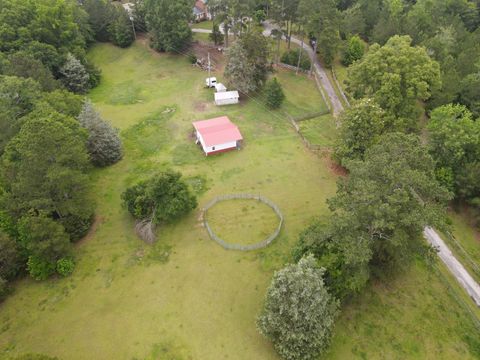 Tiny photo for 711 Augusta Street Ext Ext, McCormick, SC 29835 (MLS # 542569)