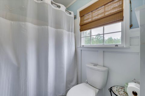 Tiny photo for 711 Augusta Street Ext Ext, McCormick, SC 29835 (MLS # 542569)