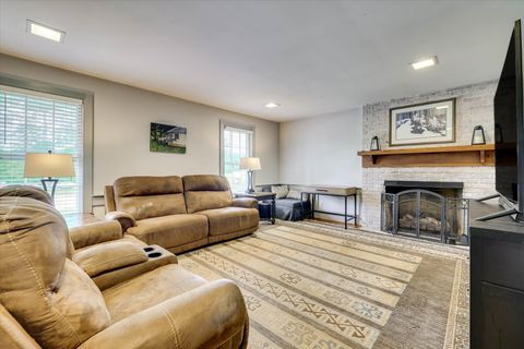 Tiny photo for 711 Augusta Street Ext Ext, McCormick, SC 29835 (MLS # 542569)