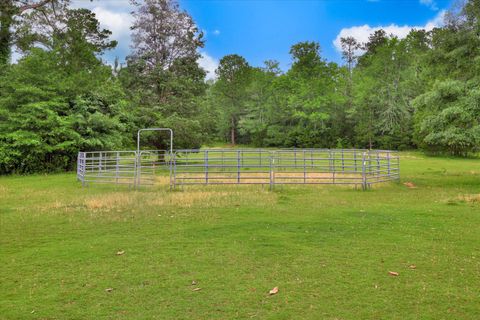 Tiny photo for 711 Augusta Street Ext Ext, McCormick, SC 29835 (MLS # 542569)