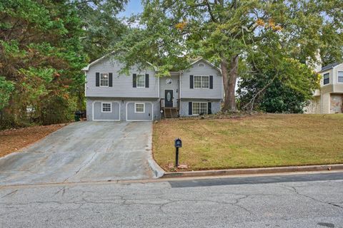 Photo of 5969 Bretton Woods Drive, Lithonia, GA 30058 (MLS # 548559) Photo of 5969 Bretton Woods Drive, Lithonia, GA 30058 (MLS # 548559)