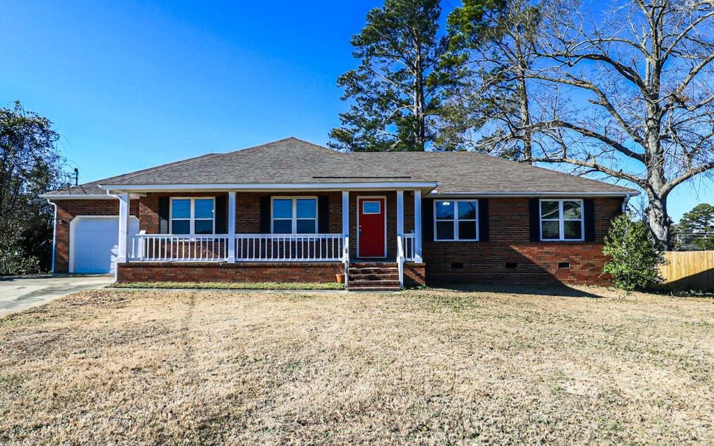 Photo of 2407 Bellehaven Drive, Augusta, GA 30906 (MLS # 551012)