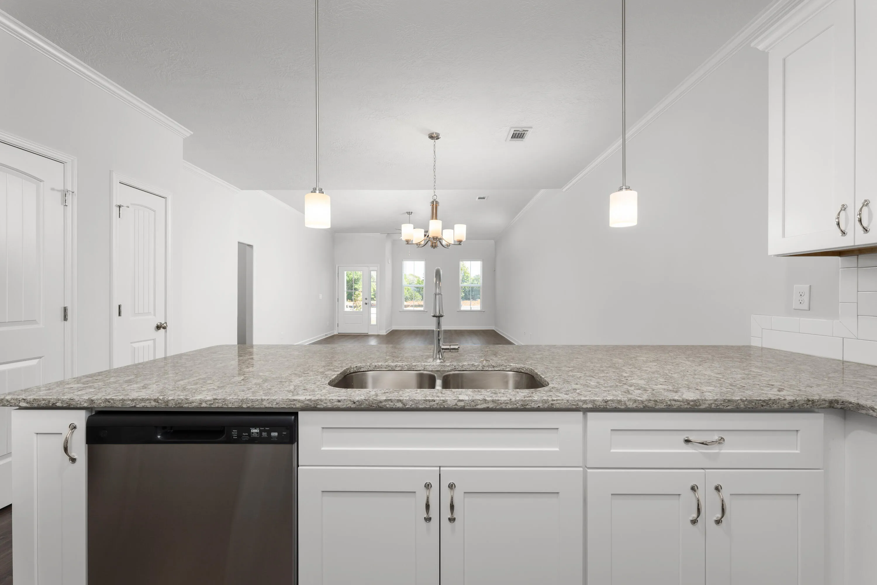 Aiken, South Carolina 29803, United States, 2 Bedrooms Bedrooms, ,2 BathroomsBathrooms,Residential,Active,138245