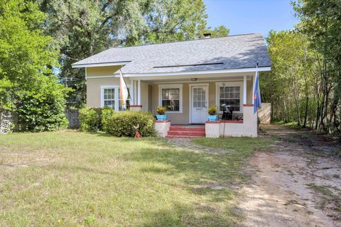 Photo of 2607 Mckibben Street, Augusta, GA 30904 (MLS # 548205)